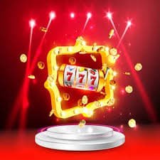 Kartu Texas Poker dan chip di meja permainan